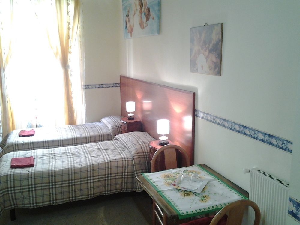Angolo99 B&B Рим Екстер'єр фото