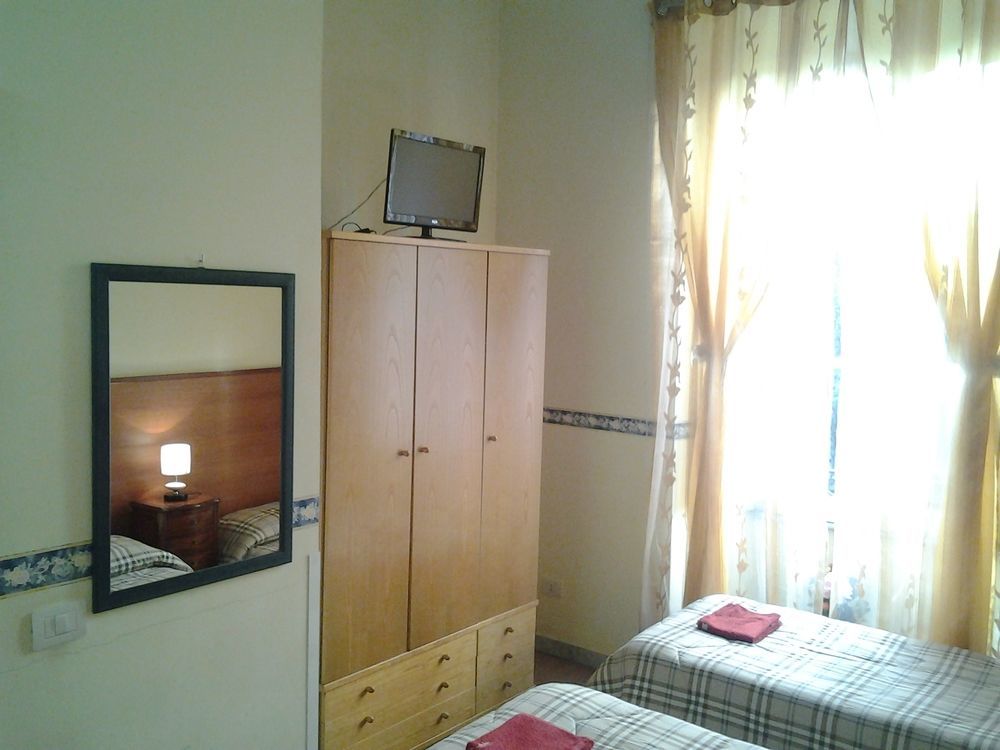 Angolo99 B&B Рим Екстер'єр фото