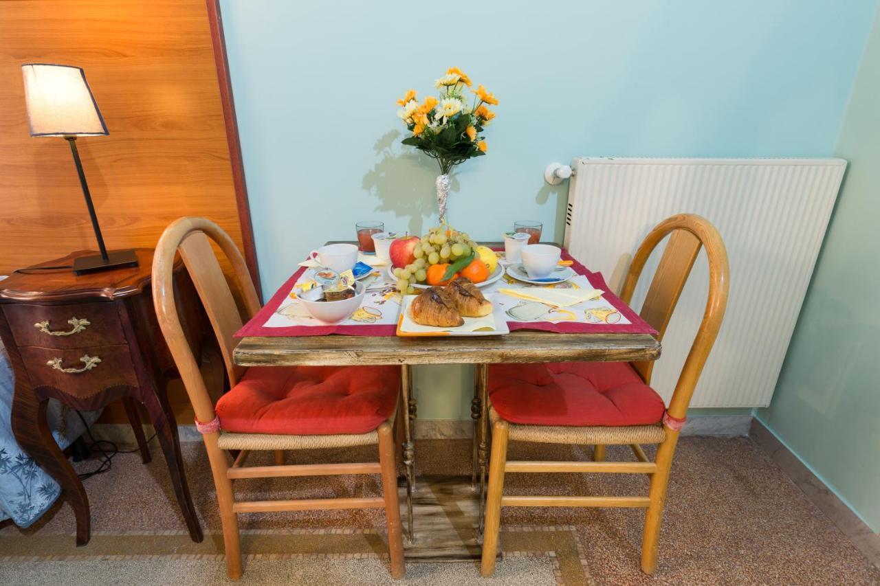Angolo99 B&B Рим Екстер'єр фото