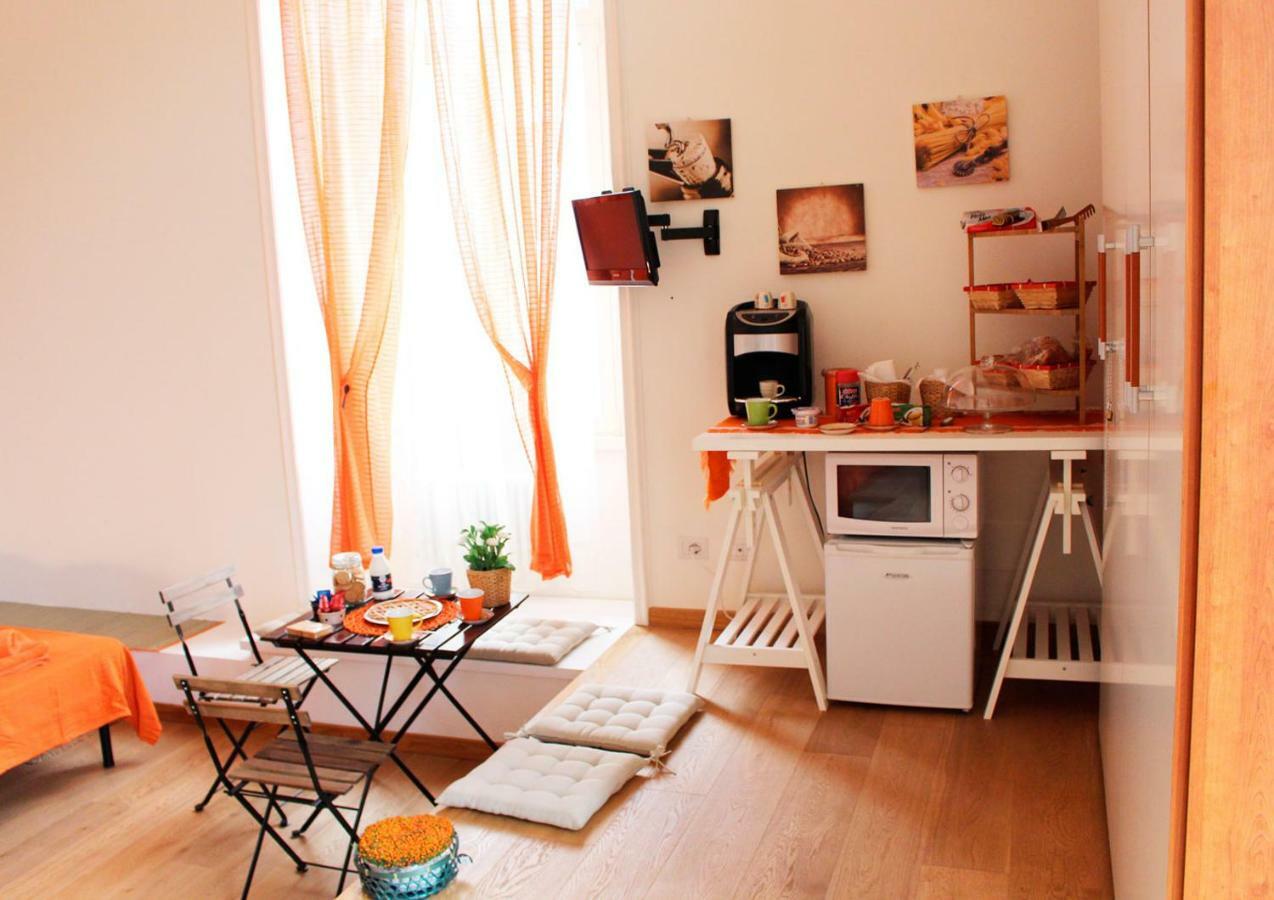 Angolo99 B&B Рим Екстер'єр фото